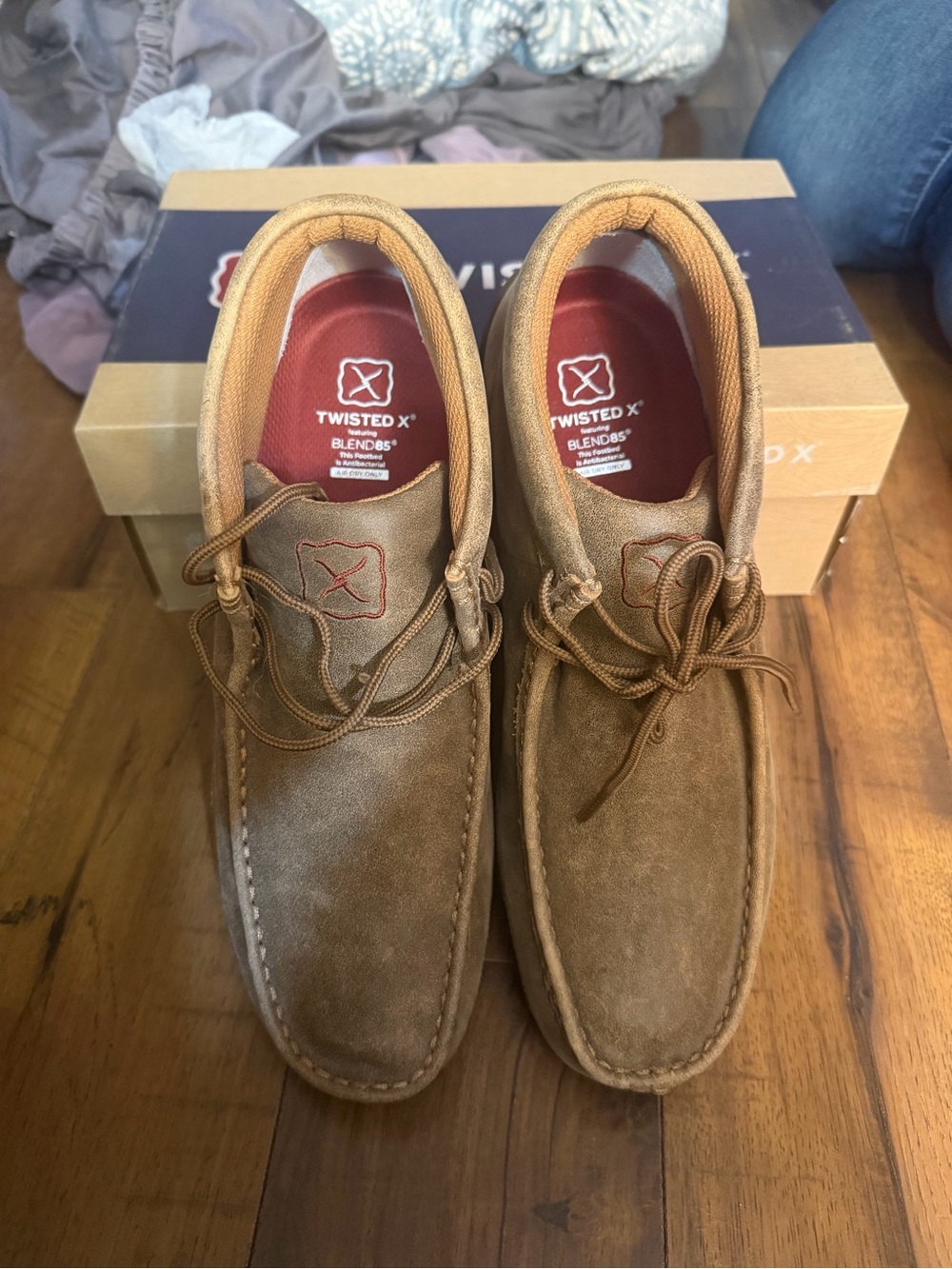 Twisted X Men’s Brown Suede Chukka Moc Boots